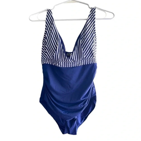 NIPTUCK Multi Fit Cup One Piece Navy Size 6 - Picture 1 of 8